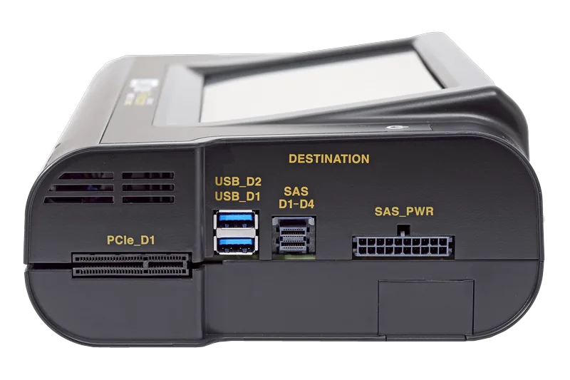 Le côté destination du Falcon-NEO2, ports USB_D1 à D4, SAS D1 à D4 et PCIe_D1