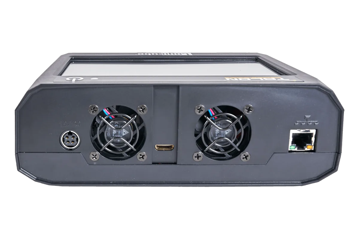 La face arrière du Talon Ultimate, deux ventilateurs, port HDMI et port Ethernet