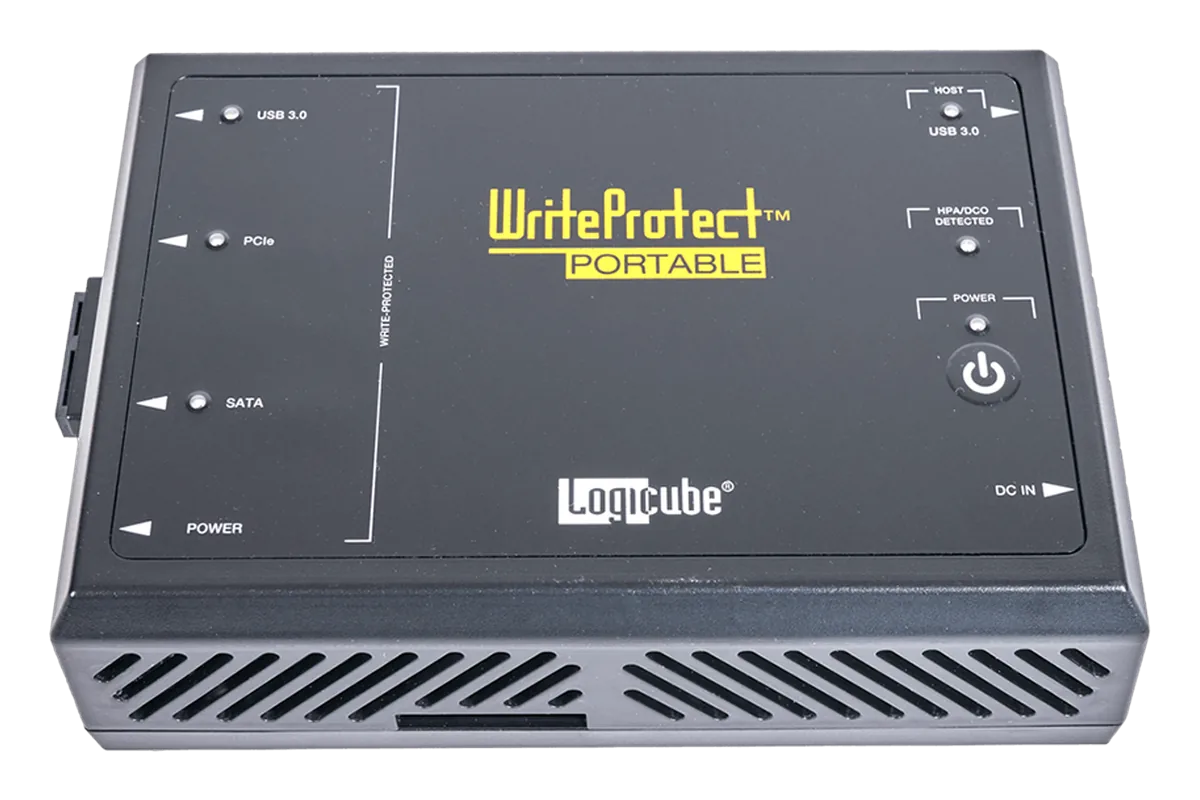 Le WriteProtect-PORTABLE de Logicube vu de dessus, façade des voyants et sérigraphie