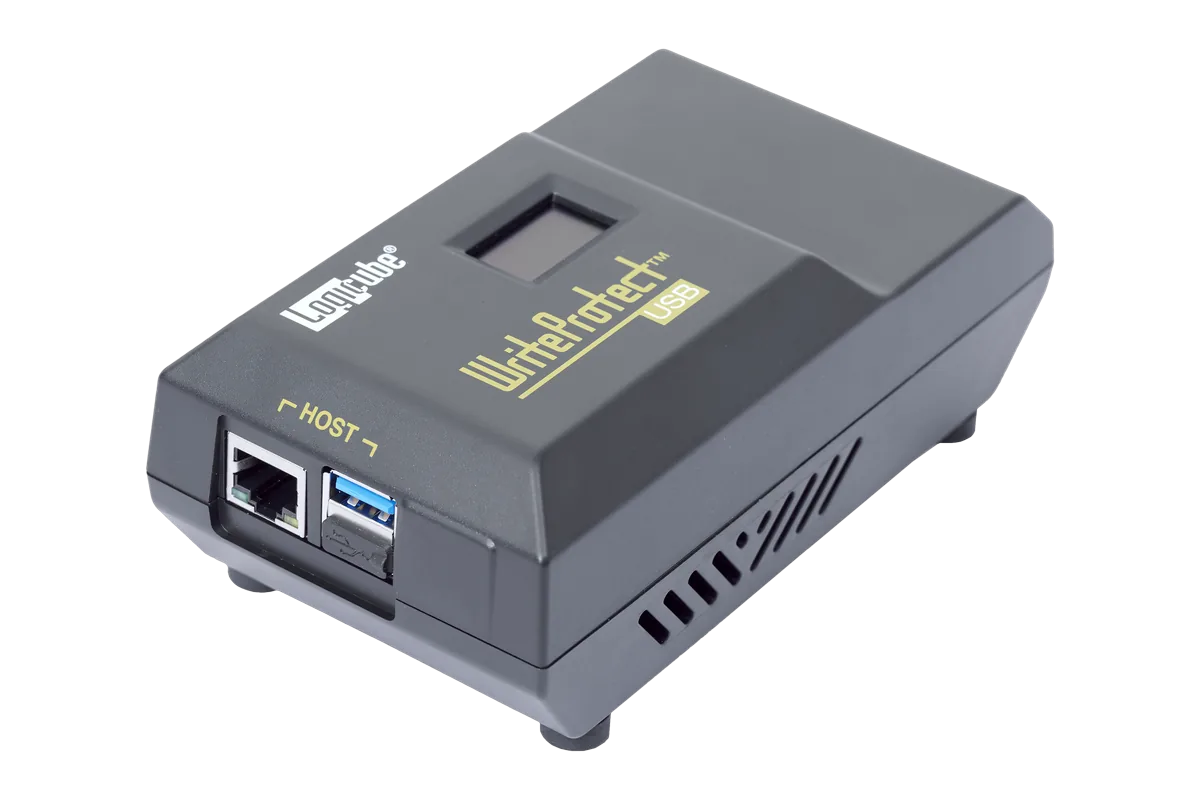 Le WriteProtect-USB de trois quarts, côté hôte : port Ethernet et port USB 3.0